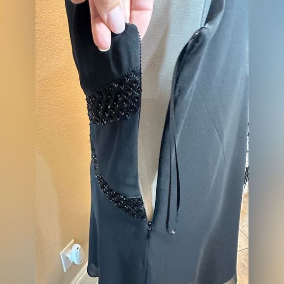 R&M Richards Black Evening Top Size 14 Sequined Sleeveless Chiffon Satin Top - Picture 8 of 16